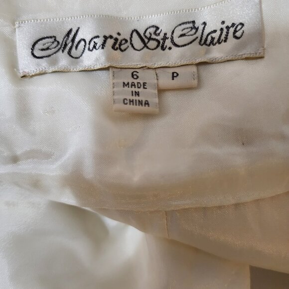 Lace & Beaded Dress - Picture 4 of 4